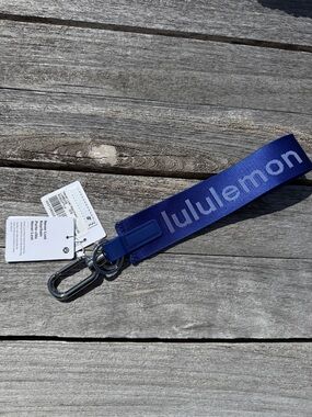 Lululemon Never‎ Lost Keychain Riverside Blue Faint Lavender NWT 💙